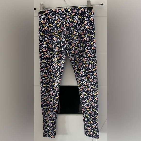 🎁George: Girls Floral Leggings- Size M🎁 - Picture 2 of 3